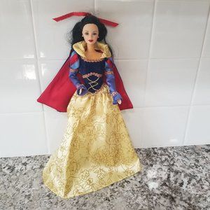 Barbie Collectible Snow White 1991 Version HTF